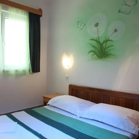 One Bedroom With Sea View Daire Srima